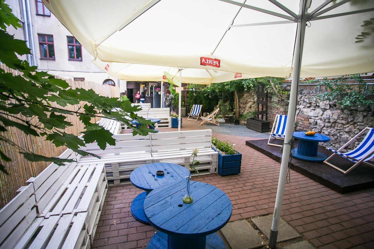 Let'S Rock Party Hostel! Age Limit From 18 Until 40! 克拉科夫 外观 照片